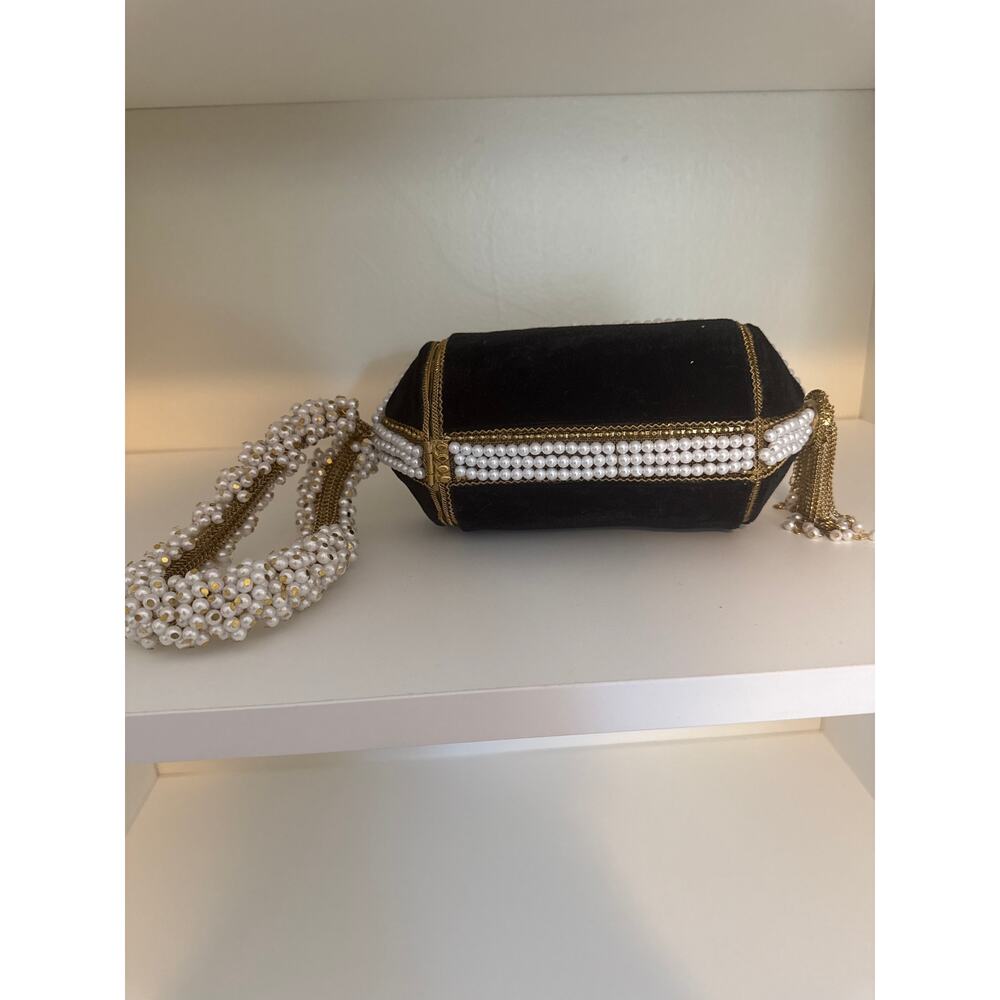 NWOT Black Velvet Pearl Embellished Evening Bag Gold Chain Tassel Clutch